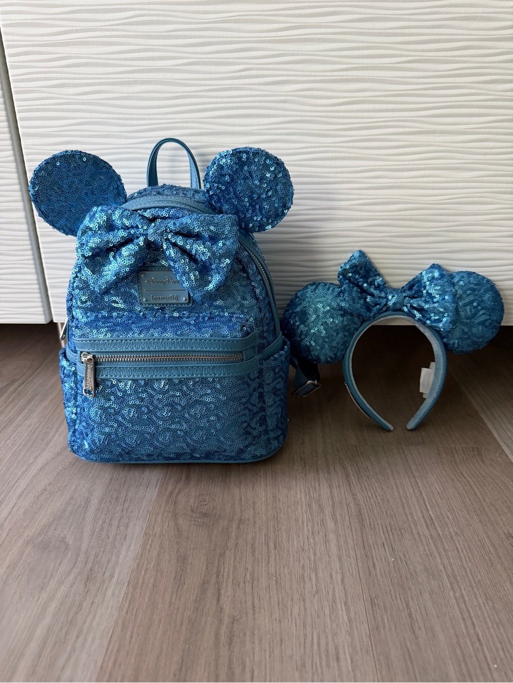 Loungefly Blue Hydrangea Sequin Backpack w/Matching Ear Headband